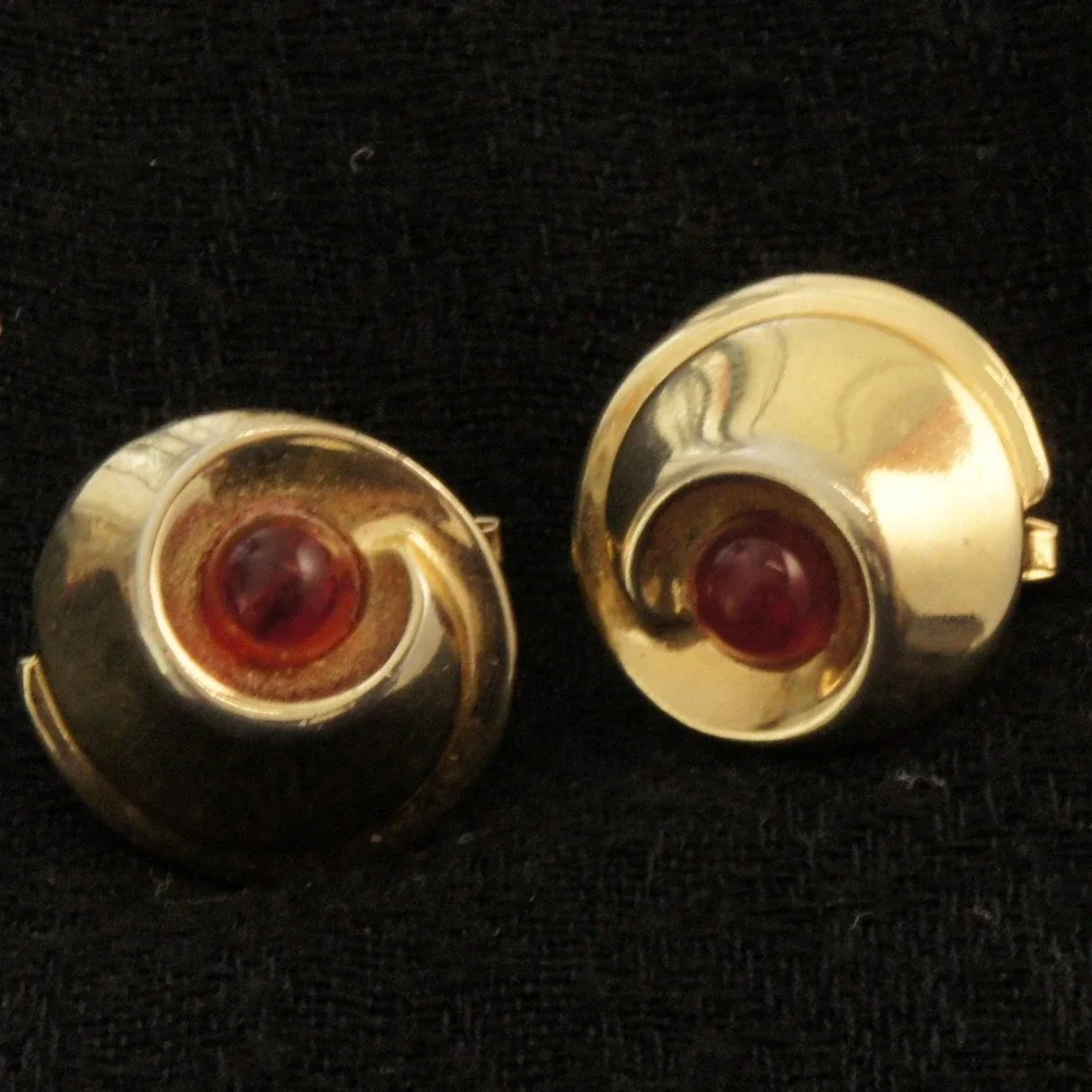 Vintage Foster Cufflinks Gold Tone‎ Red Cabochon Swirl MCM Atomic Pair